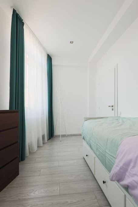 Ambassador Apartment Baia Mare Extérieur photo
